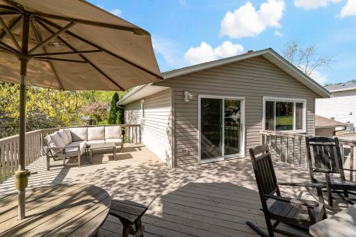12024 Chesholm Lane, Eden Prairie, MN 55347