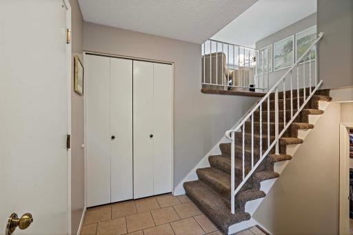 12024 Chesholm Lane, Eden Prairie, MN 55347