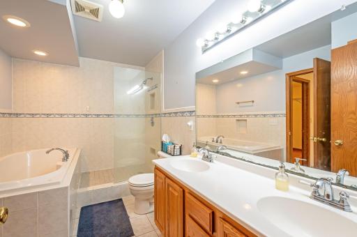 6277 Falcon Way, Warsaw, MN 55087