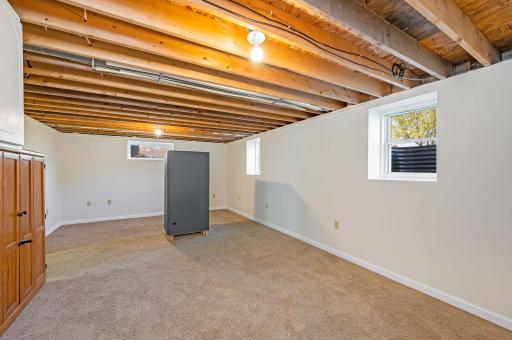 6277 Falcon Way, Warsaw, MN 55087