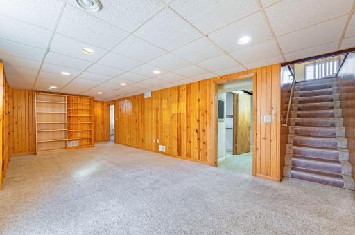 6277 Falcon Way, Warsaw, MN 55087