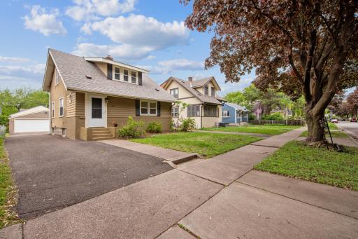1485 Holton Street, Saint Paul, MN 55108