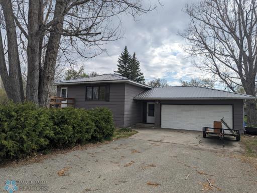 701 Broadway Street, Lisbon, ND 58054