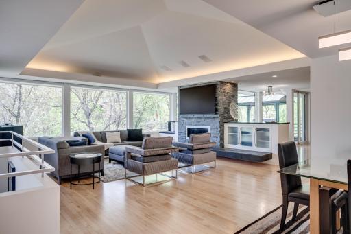 2226 Oakland Road, Hopkins, MN 55305