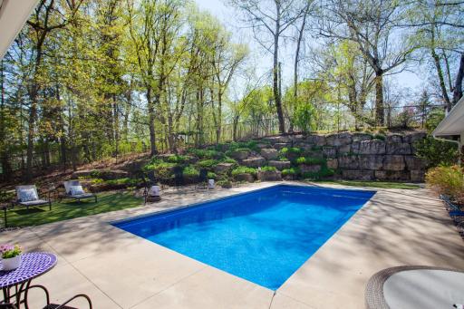 2226 Oakland Road, Hopkins, MN 55305