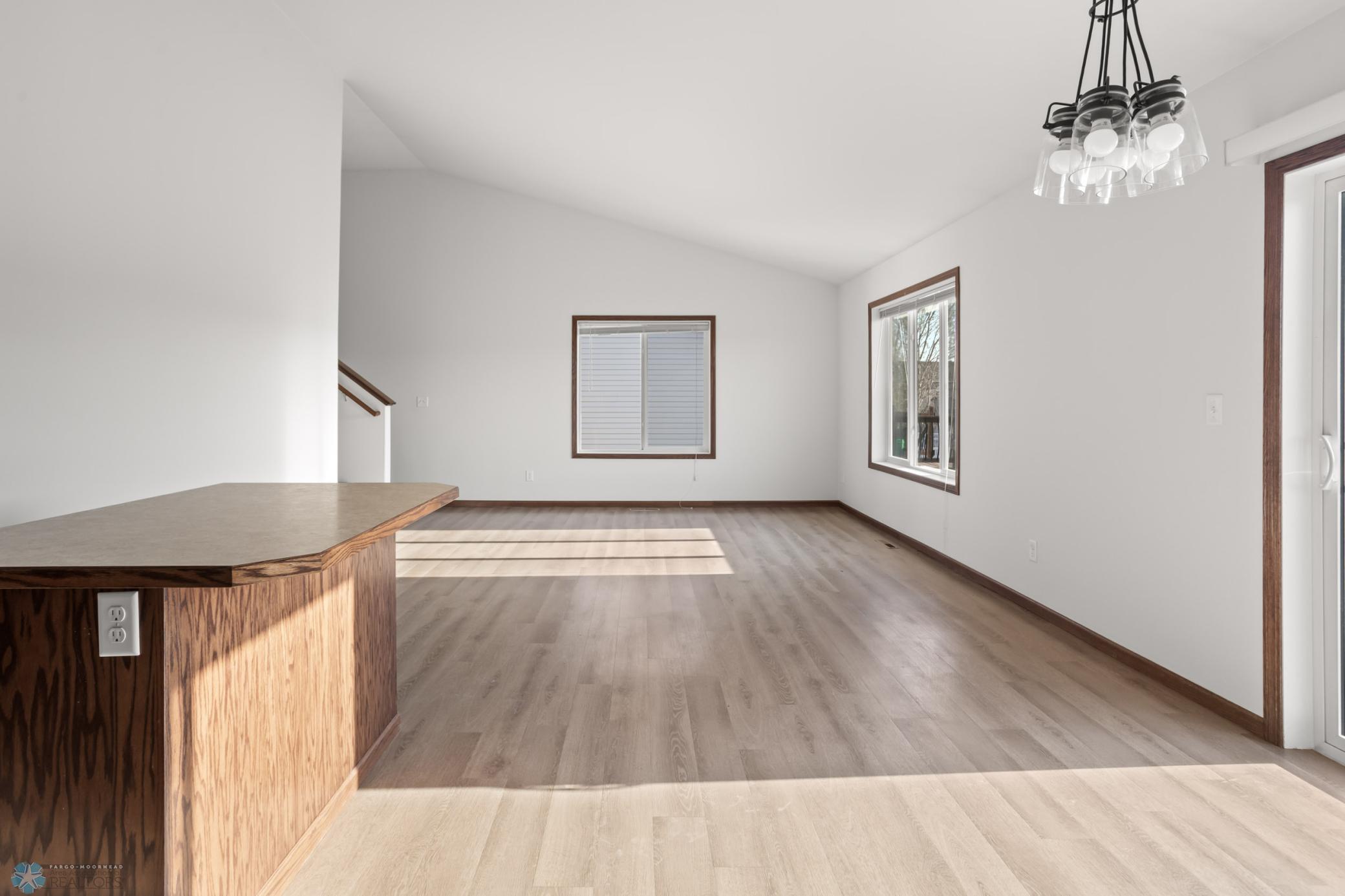 Dining/Living Room Area
