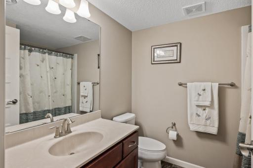 8000 55th Lane N, Minneapolis, MN 55428