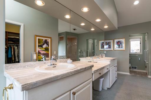 9002 Riley Lake Road, Eden Prairie, MN 55347
