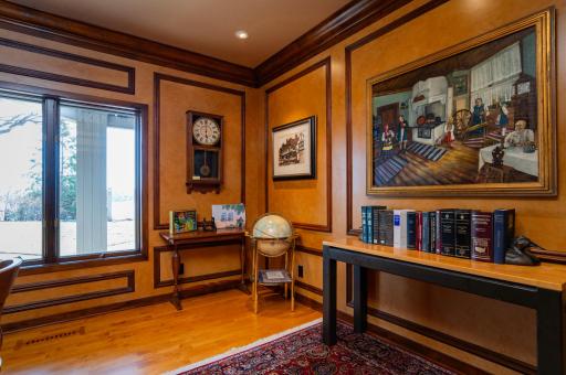 9002 Riley Lake Road, Eden Prairie, MN 55347