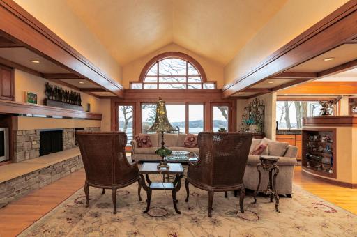 9002 Riley Lake Road, Eden Prairie, MN 55347