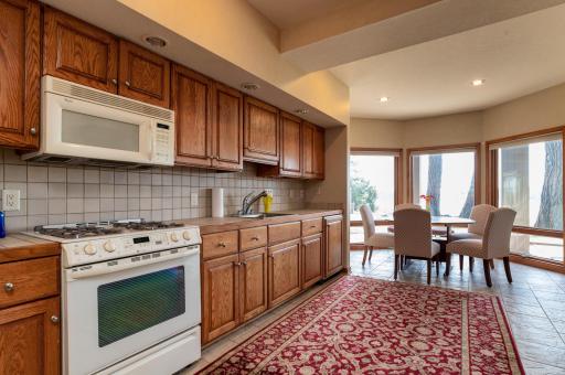 9002 Riley Lake Road, Eden Prairie, MN 55347