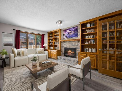 1227 Flicker Circle, Saint Paul, MN 55123