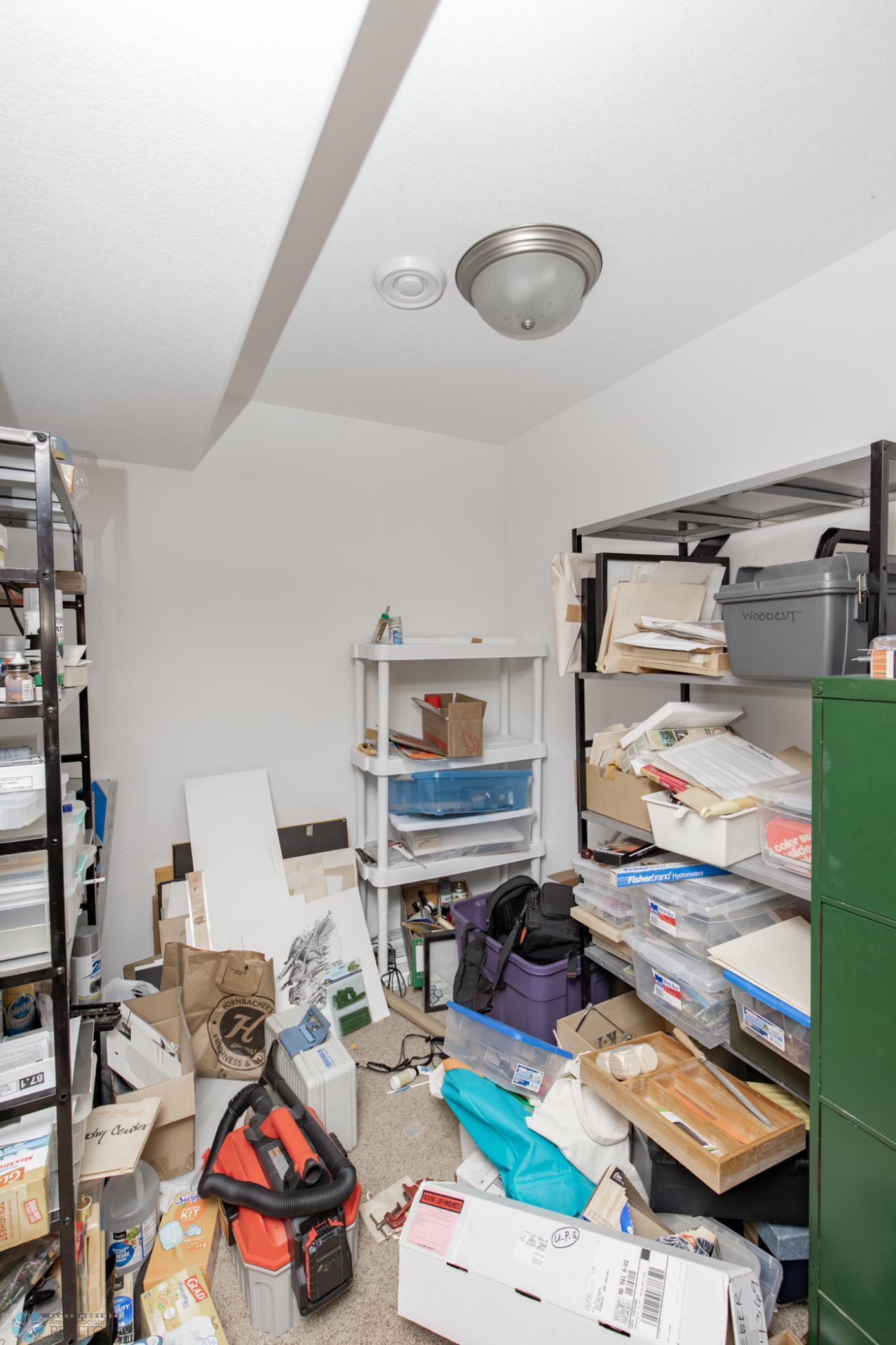 Bedroom 4 Closet 2