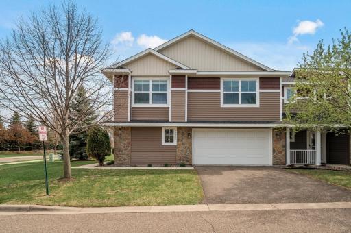 15860 60th Avenue N, Minneapolis, MN 55446