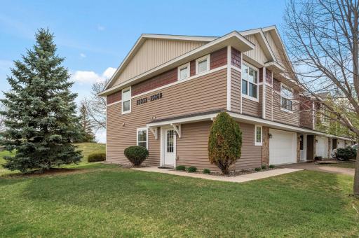 15860 60th Avenue N, Minneapolis, MN 55446