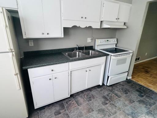 322 Baker Street E, Saint Paul, MN 55107