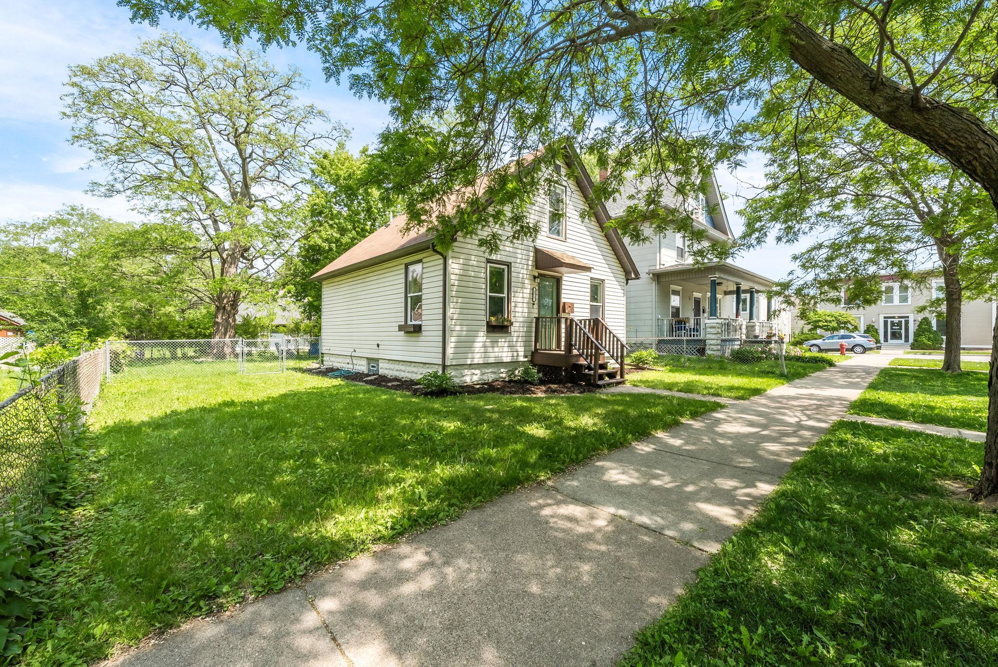 The home sits on a large lot that is fully-fenced.