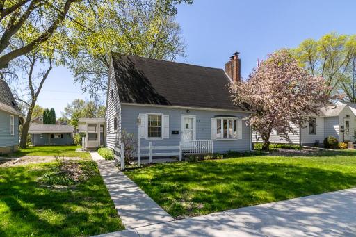 517 Garfield Avenue, North Mankato, MN 56003