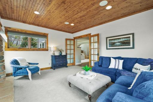 6470 Tanagers Point, Excelsior, MN 55331