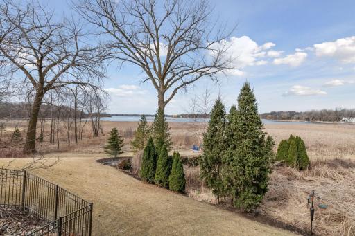 6470 Tanagers Point, Excelsior, MN 55331