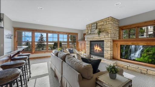 6470 Tanagers Point, Excelsior, MN 55331