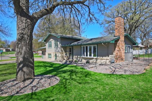 1210 Southview Lane, Albert Lea, MN 56007