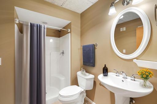 569-Forest-Road-Big-Lake-42 - Bathroom - Standard - 0.jpg