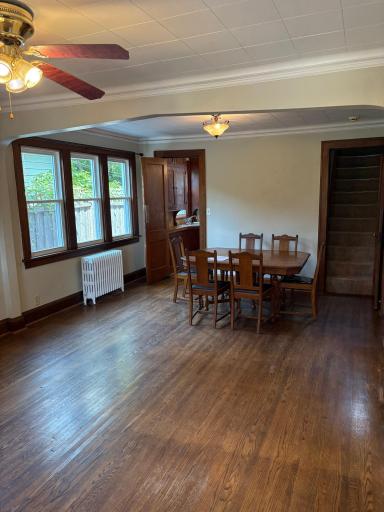 1043 Burns Avenue, Saint Paul, MN 55106