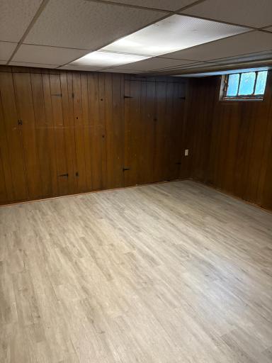1043 Burns Avenue, Saint Paul, MN 55106