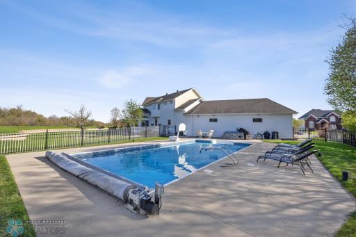 4126 Timberline Drive S, Fargo, ND 58104