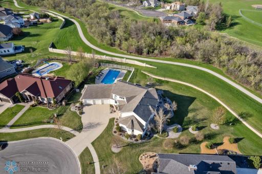 4126 Timberline Drive S, Fargo, ND 58104