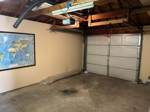 324 Maple Avenue S, Thief River Falls, MN 56701