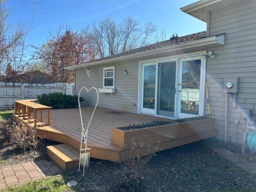 324 Maple Avenue S, Thief River Falls, MN 56701
