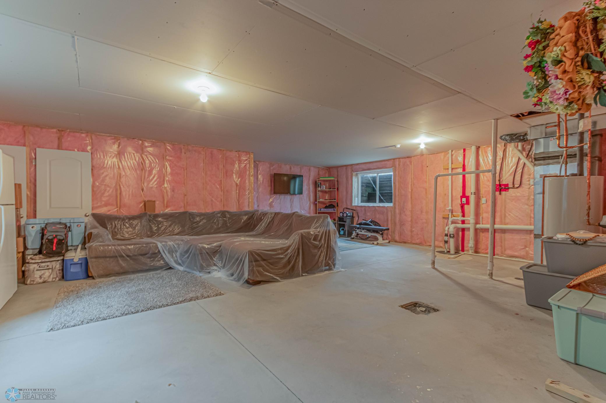Unfinished_Basement_1.jpg