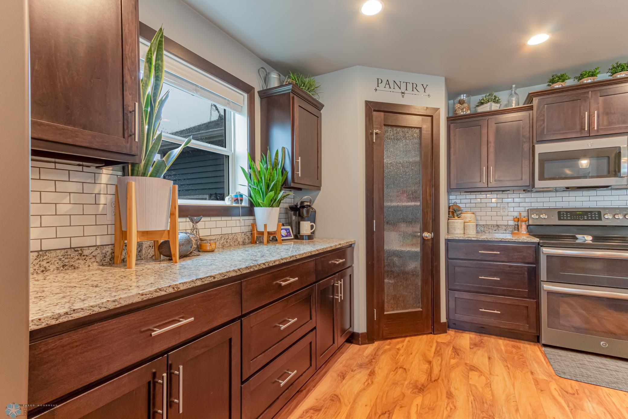 Kitchen_1.jpg