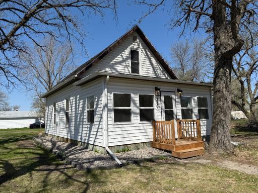 220 Minnesota Street N, Plummer, MN 56748