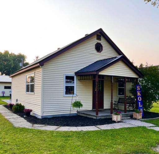 513 Water Avenue N, Saint Hilaire, MN 56754