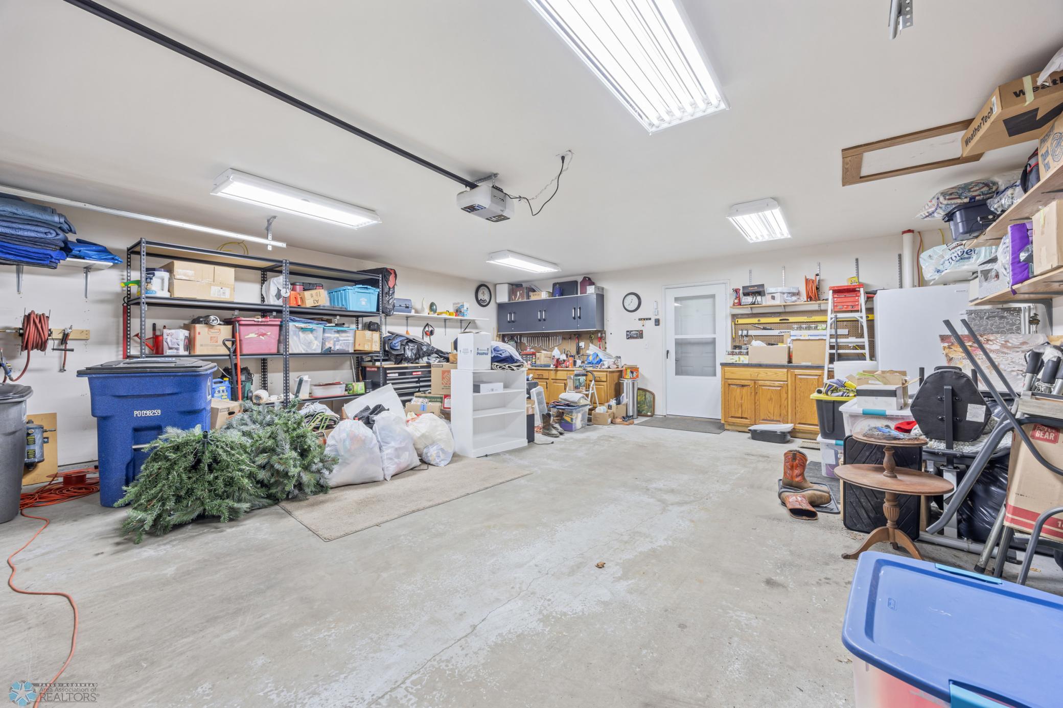Garage.jpg