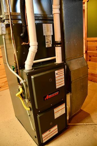 302 Elm Street, Oklee, MN 56742