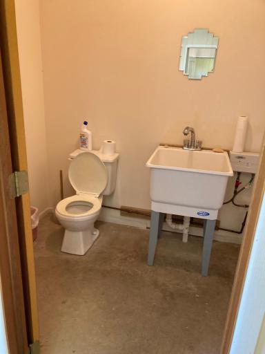 302 Elm Street, Oklee, MN 56742