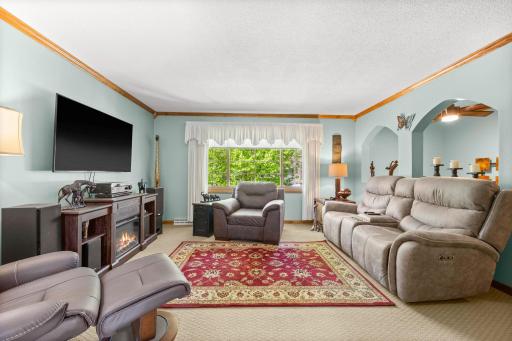 309 13th Street S, Buffalo, MN 55313