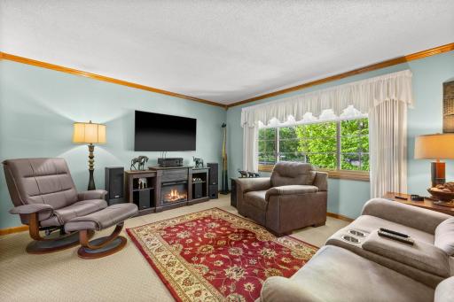 309 13th Street S, Buffalo, MN 55313