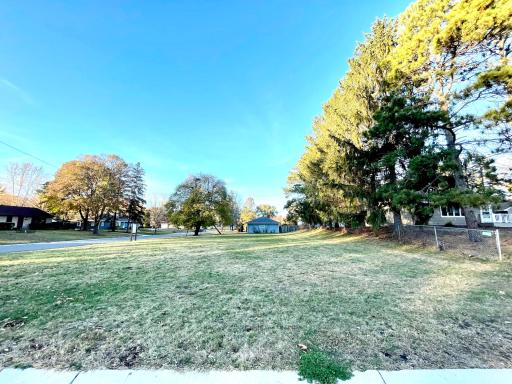 2569 Stacker Boulevard, Saint Paul, MN 55110
