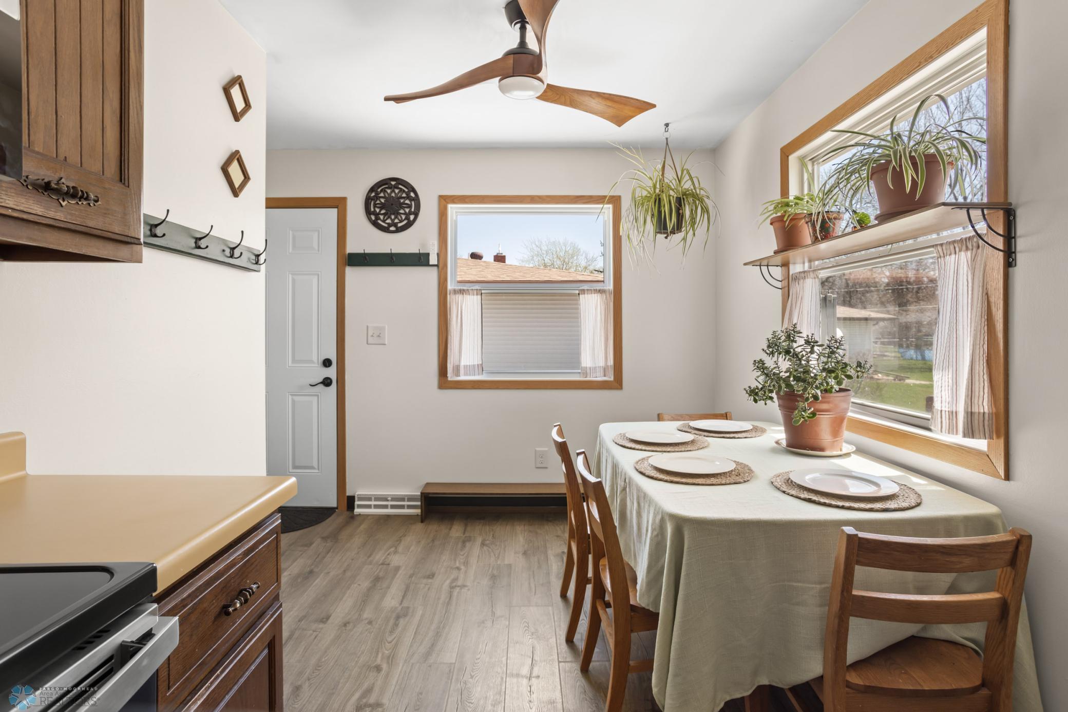 401 3rd Ave E West Fargo