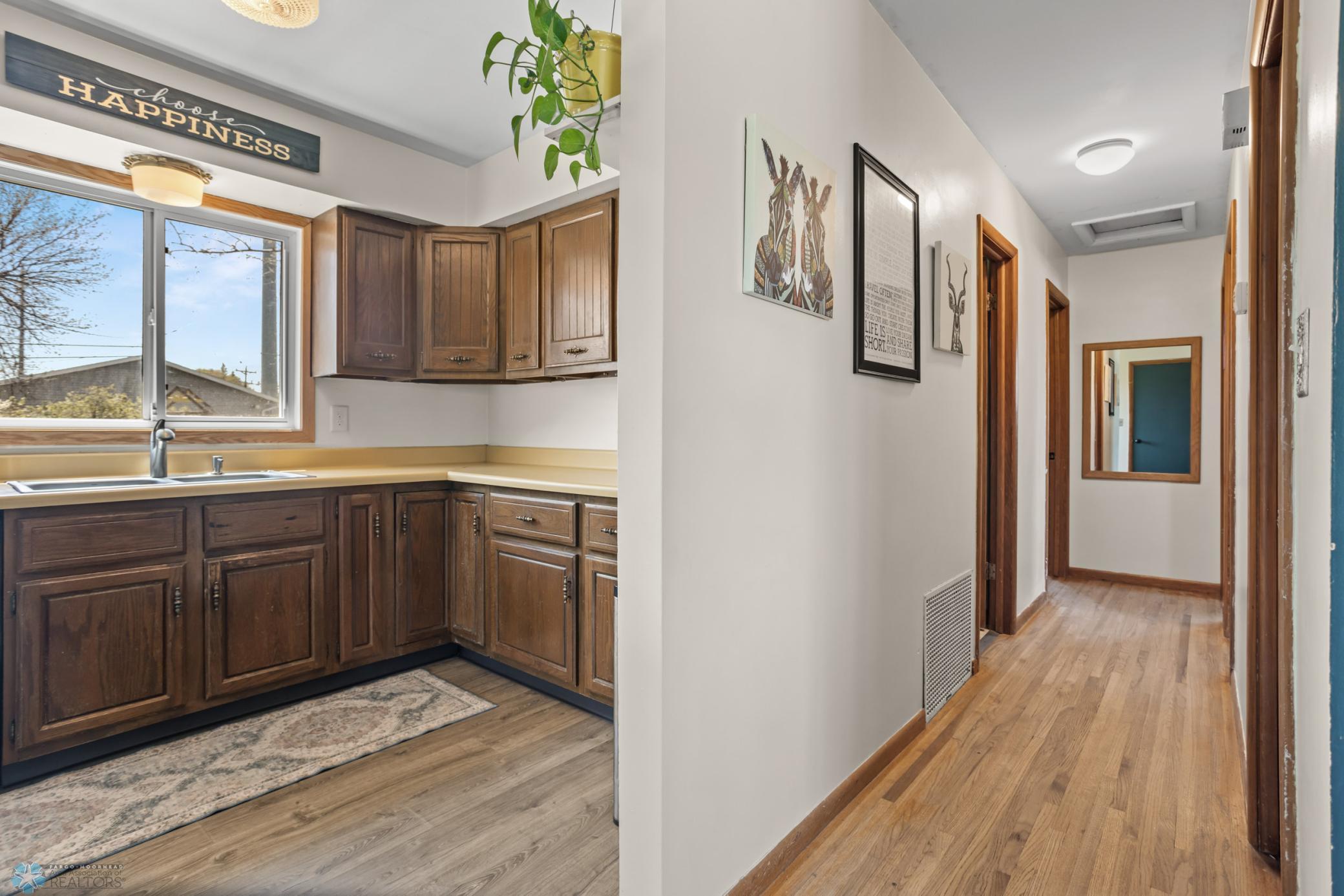 401 3rd Ave E West Fargo