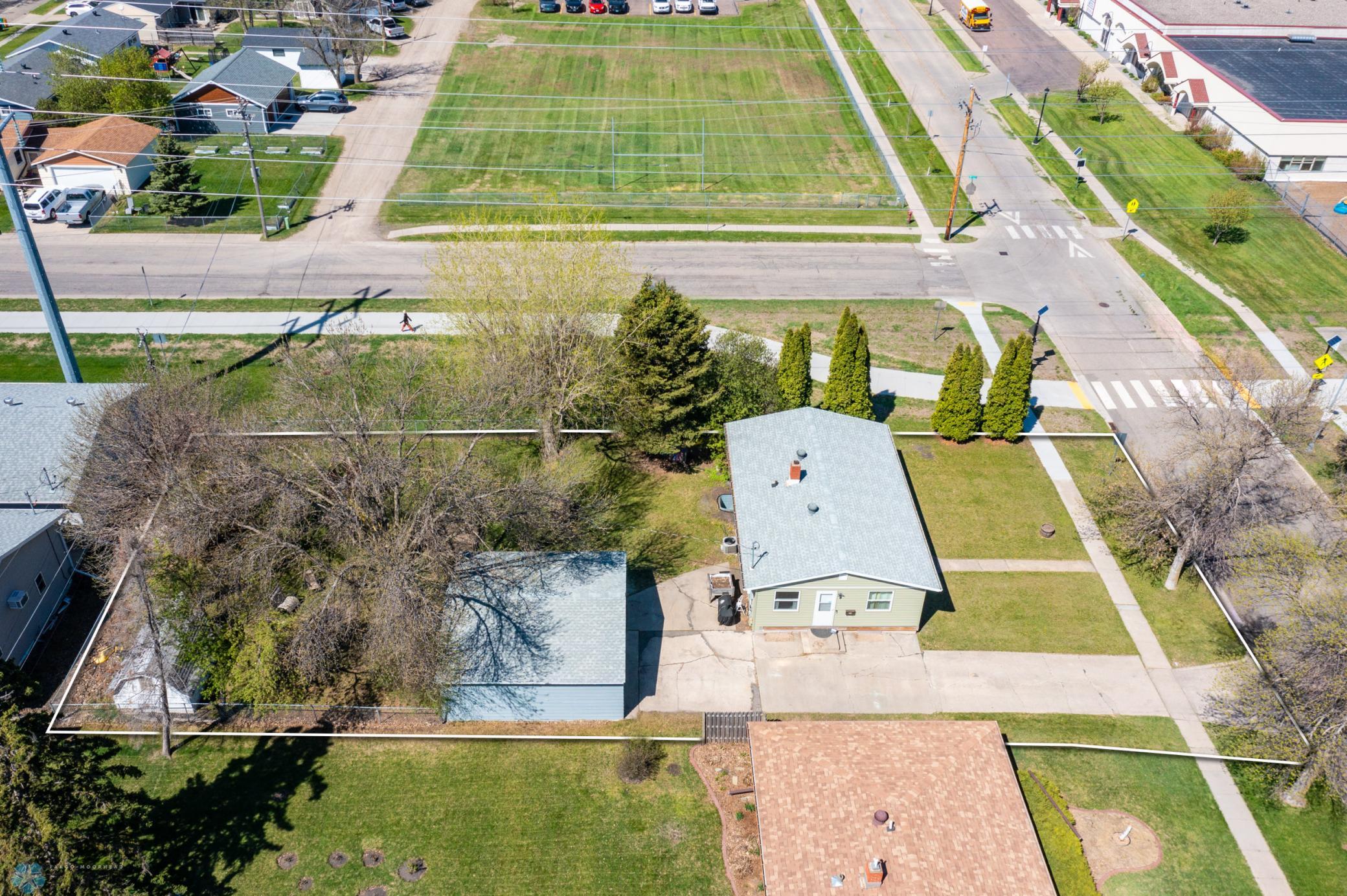 401 3rd Ave E West Fargo