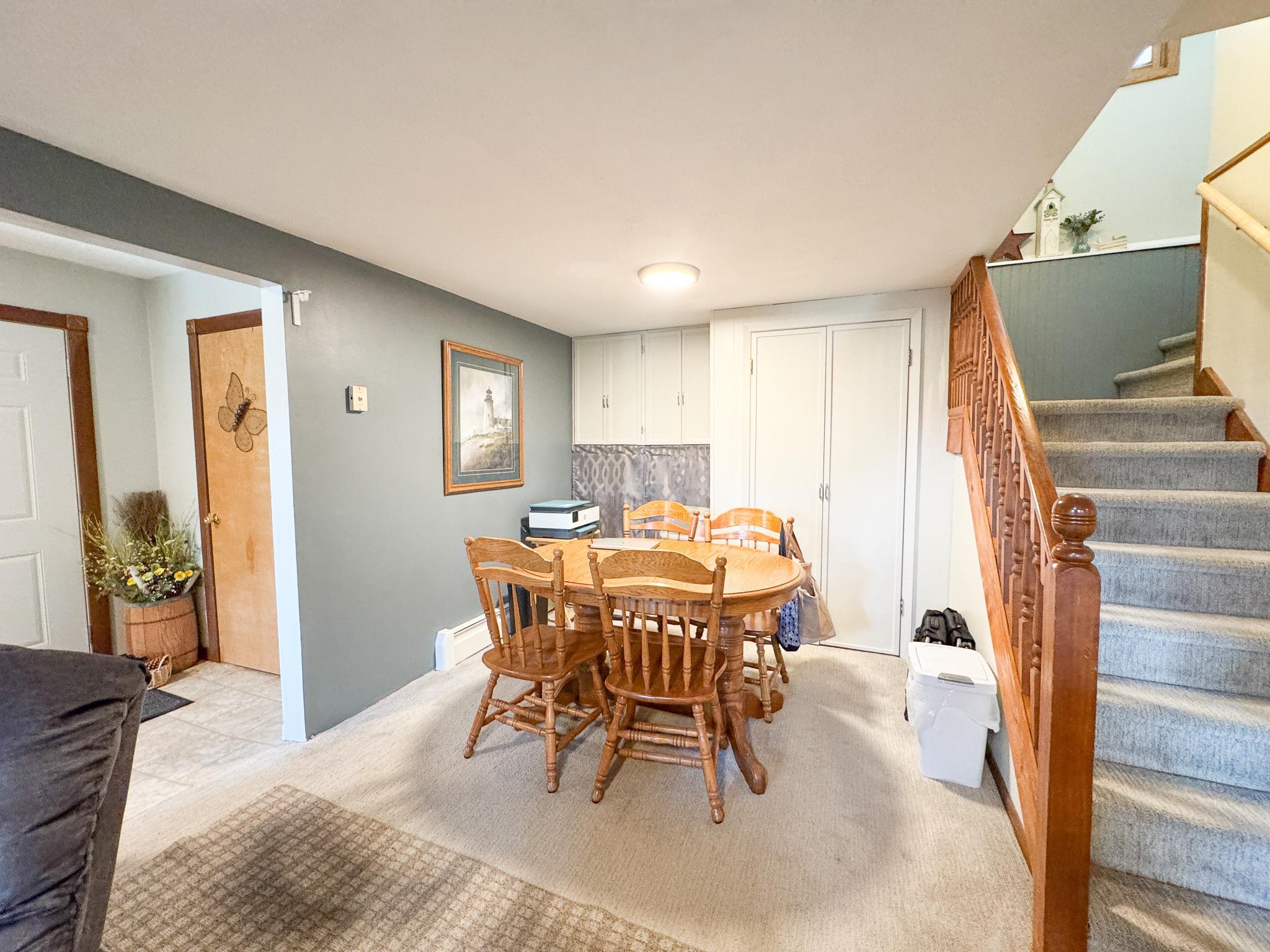 LL Family Room 1