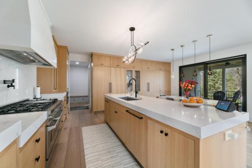 6316 Waterman Ave, Hopkins, MN 55343_4801.JPG