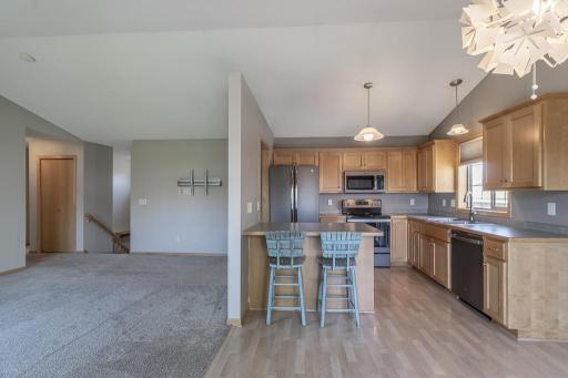105 Doral Drive, Mankato, MN 56001