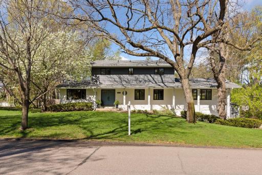 2176 Cape Cod Place, Minnetonka, MN 55305